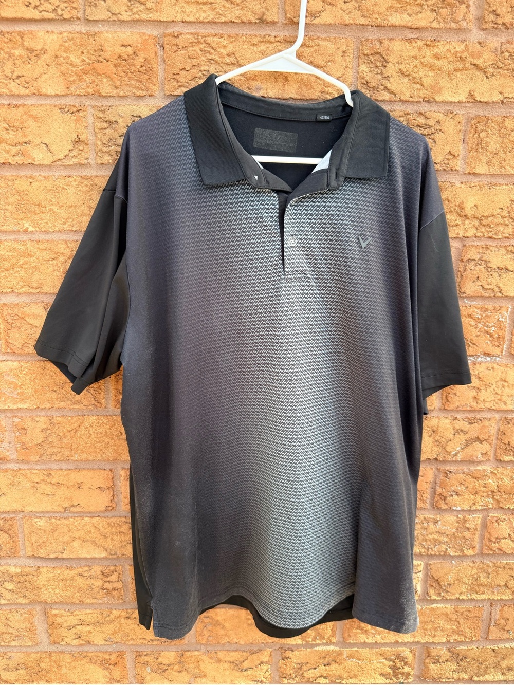 4/$25 • Callaway Apparel Men's All Gradient Chevron Print Golf Polo